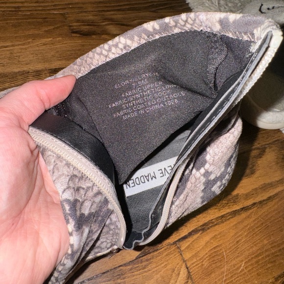 Steve Madden Snake Skin Boots - Picture 2 of 8